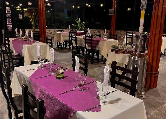 Hotel Villa De Valverde